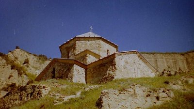 Kloster Schiomgwime: Ansicht von unten (2001)