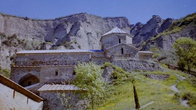 Kloster Schiomgwime: Auf dem Weg zum Kloster (2001)