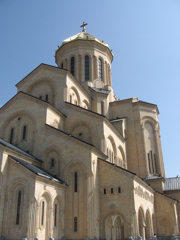 Sameba-Kirche: Ansicht der Kirche von der Seite
