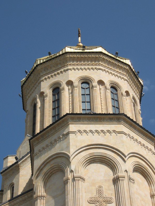 Sameba-Kirche: Kuppel der Kirche von außen