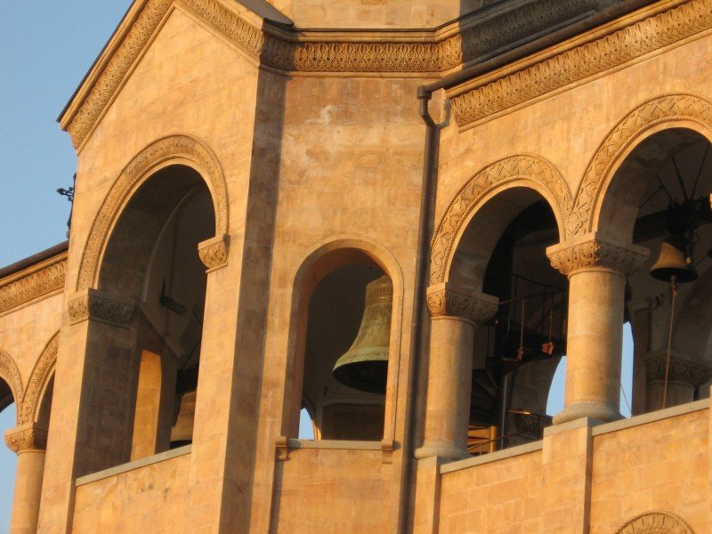 Sameba-Kirche: Detailansicht des Glockenturm