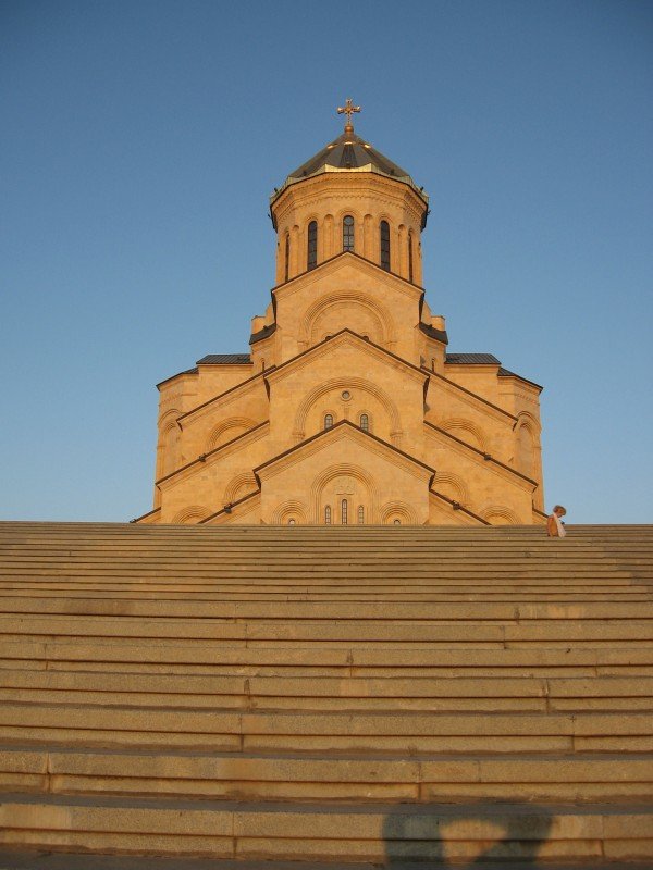 Sameba-Kirche: Sameba-Kirche vom Eingang her gesehen