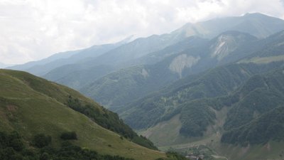 Georgische Heerstraße: Bergpanaroma im Kaukasus