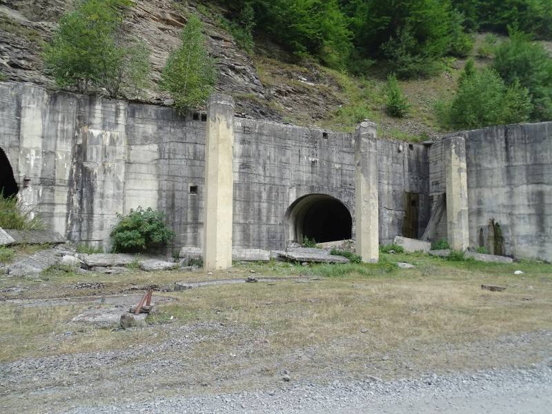 Chewsureti: Drei Tunnelröhren sollten der Bahn dienen