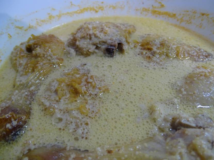 Bazhe: Hähnchen in Nusssauce