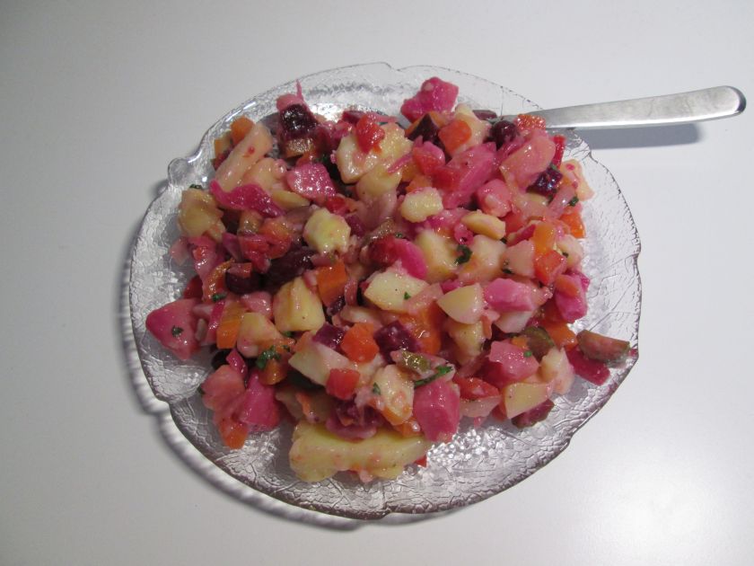 Salat: Georgischer Kartoffelsalat