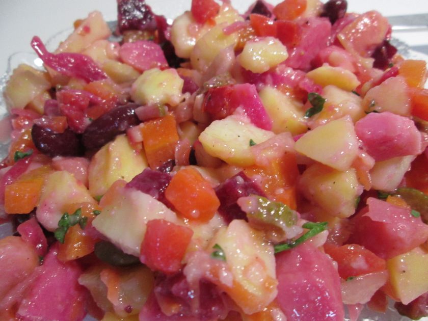 Salat: Georgischer Kartoffelsalat