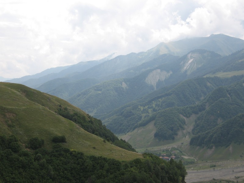 Georgische Heerstraße: Bergpanaroma im Kaukasus