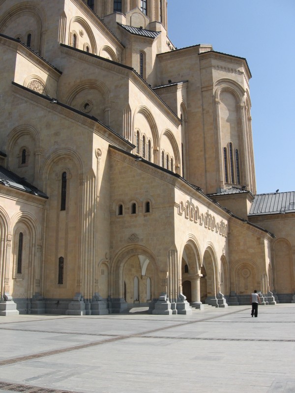 Sameba-Kirche: Ansicht von der Seite