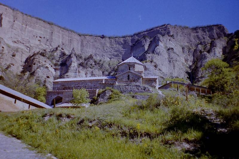 Kloster Schiomgwime ✔ Ansicht vom Eingang her (2001)