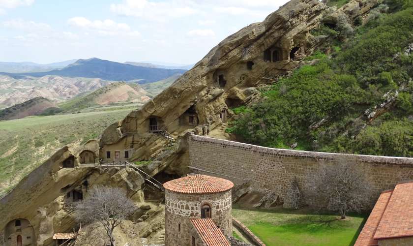 Kloster Dawit-Garedsha / Dawit-Garedshi - In den Fels gehauene Zellen für Mönche
