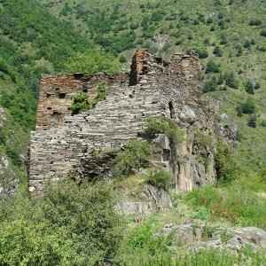 Katschu-Festung oberhalb von Schatili