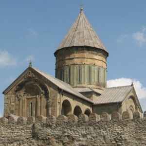 Bildergalerie Mzcheta: Die Swetizchoweli-Kirche - frühere georgische Hauptstadt